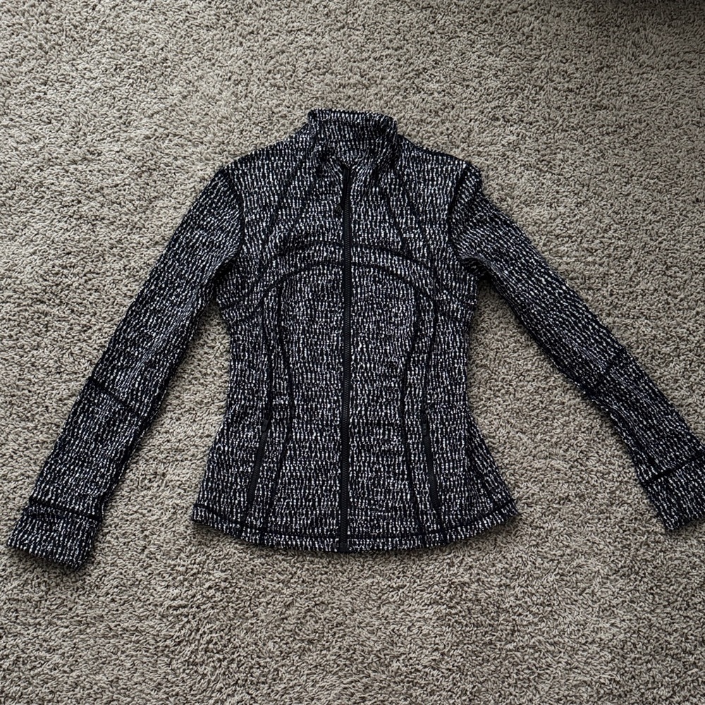 EUC lululemon athletica Define Jacket